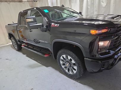 Used 2024 Chevrolet Silverado 2500 Custom w/ Custom Value Package