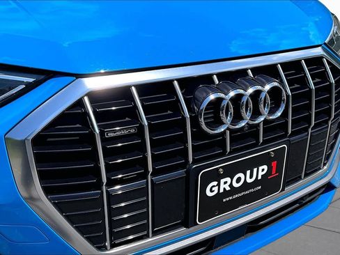 Used 2020 Audi Q3 2.0T Prestige AWD/4WD image 32