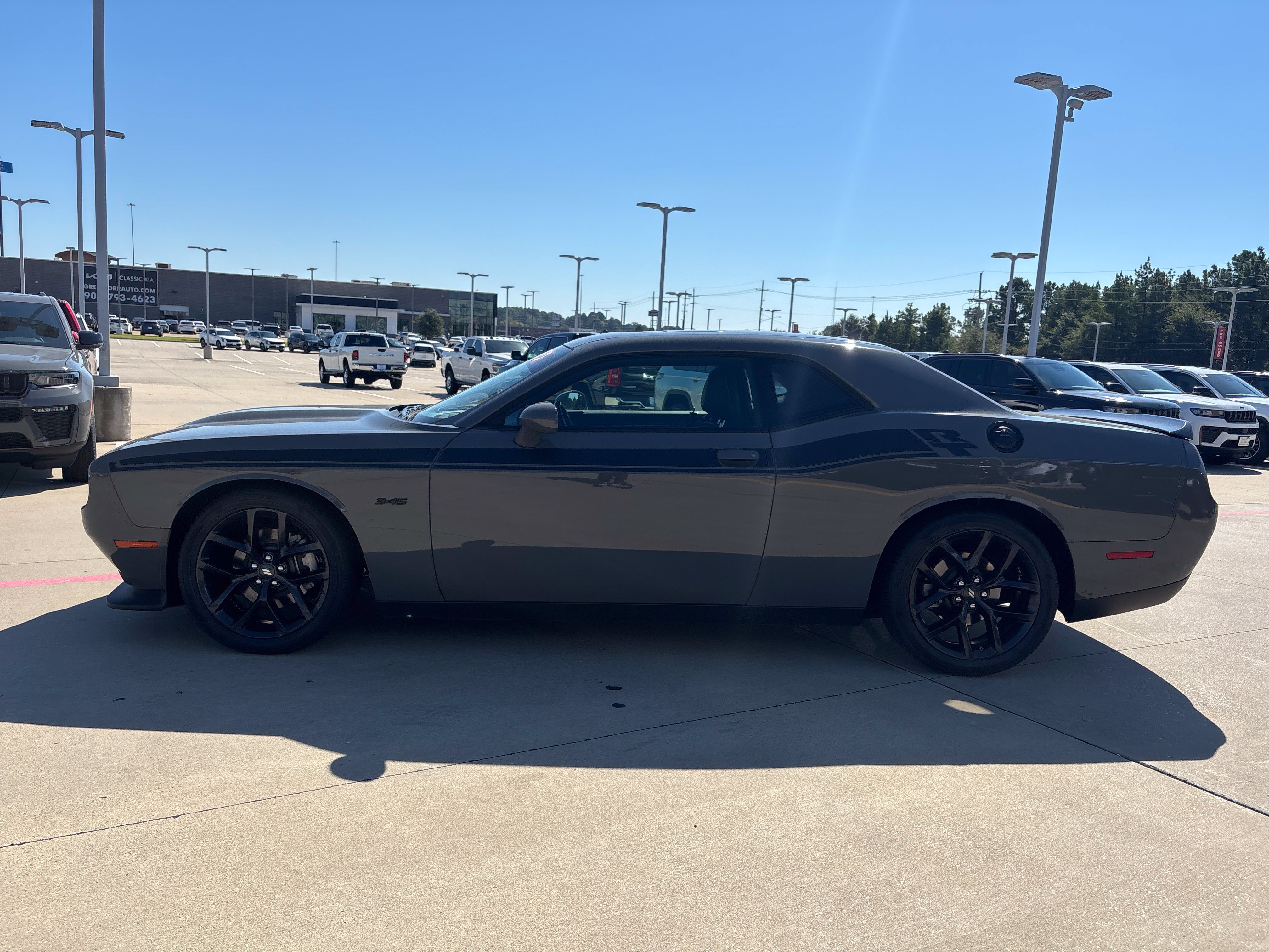 Used 2023 Dodge Challenger R/T w/ Plus Package RWD image 5