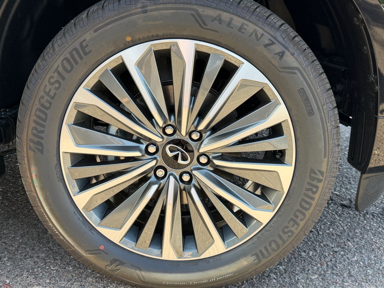 New 2027 INFINITI QX80 Luxe RWD image 10