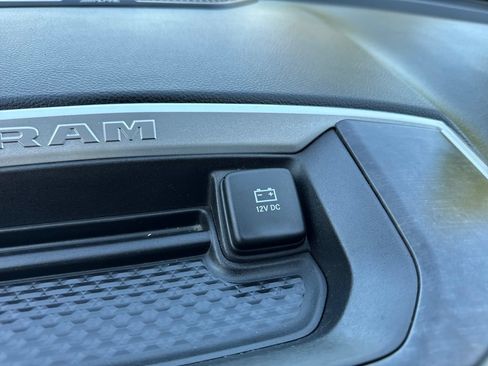 Used 2023 RAM 1500 Big Horn AWD/4WD image 25