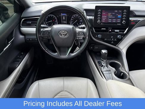 Used 2022 Toyota Camry SE FWD image 20