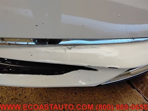 Used 2018 Acura MDX SH-AWD w/ Technology Package image 16