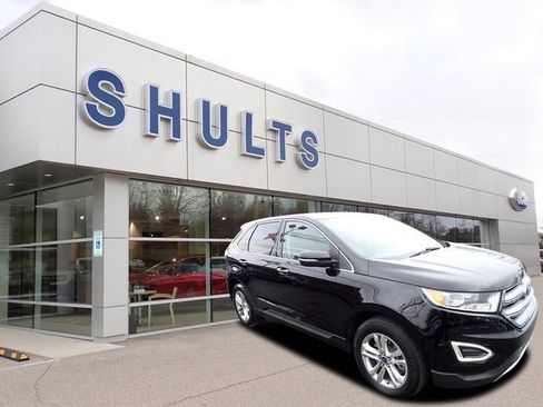 Used 2017 Ford Edge Titanium w/ Equipment Group 301A image 3