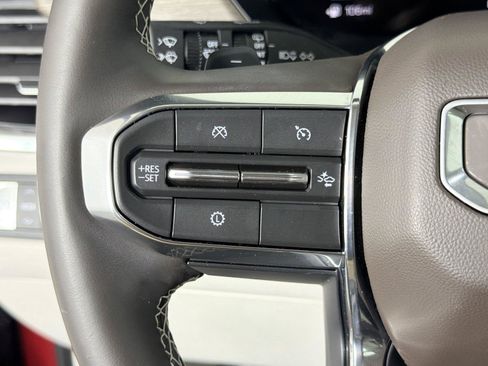 Used 2024 GMC Acadia Denali FWD image 26