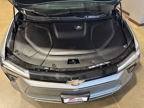 Used 2024 Chevrolet Blazer EV LT AWD/4WD image 70