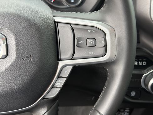 Used 2022 RAM 1500 Big Horn RWD image 30