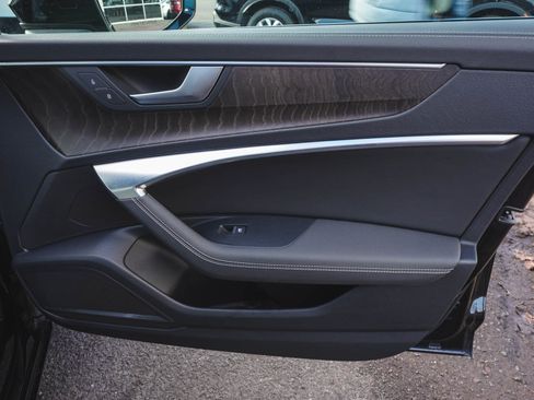 Used 2022 Audi A6 Premium Plus w/ Premium Plus Package image 9