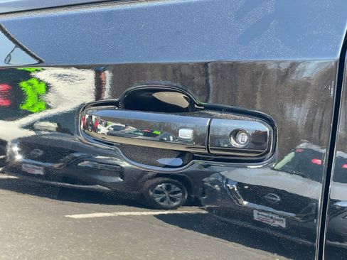 Used 2023 GMC Sierra 1500 Elevation image 31