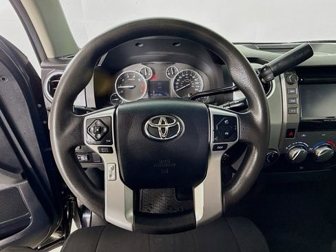 Used 2016 Toyota Tundra SR5 image 13