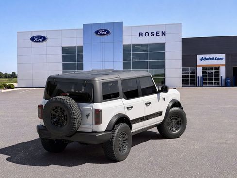 New 2026 Ford Bronco Big Bend w/ Black Diamond Package AWD/4WD image 3