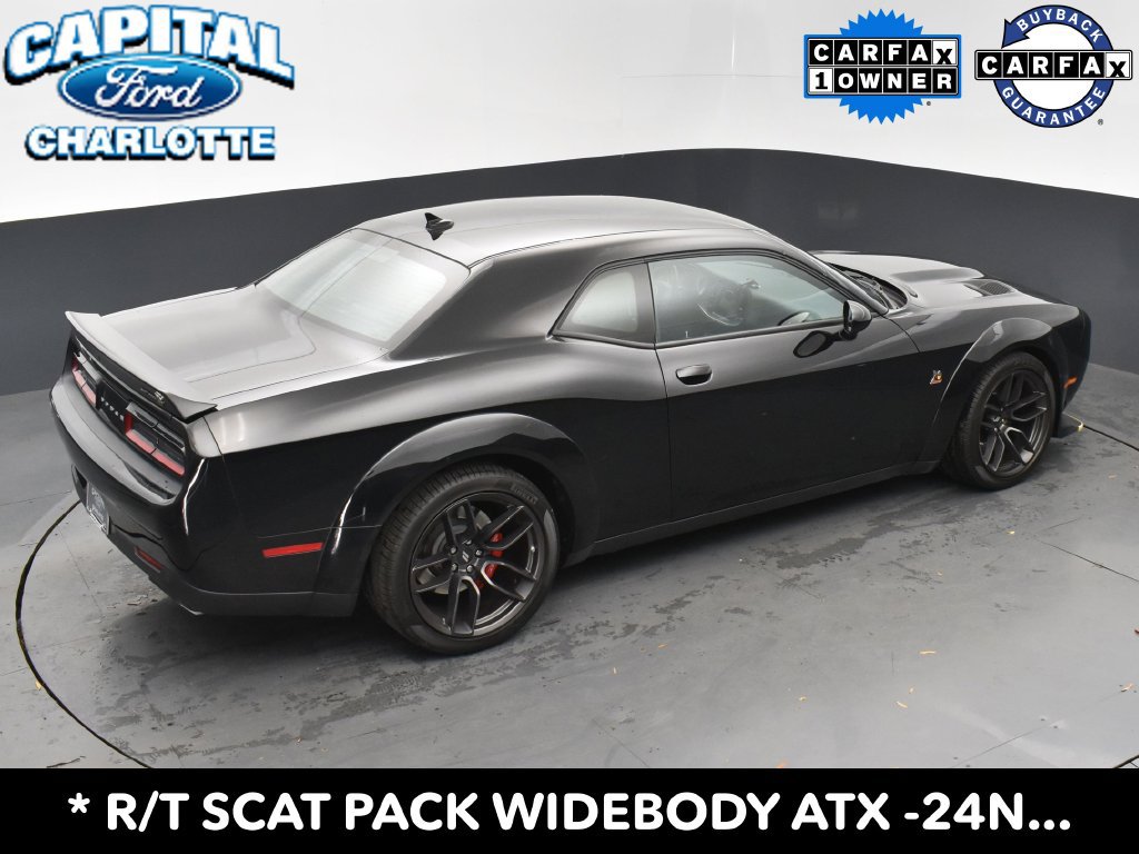 Used 2022 Dodge Challenger R/T Scat Pack RWD image 30