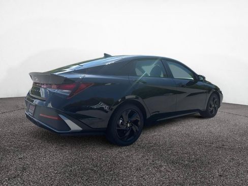 New 2026 Hyundai Elantra Sport FWD image 7