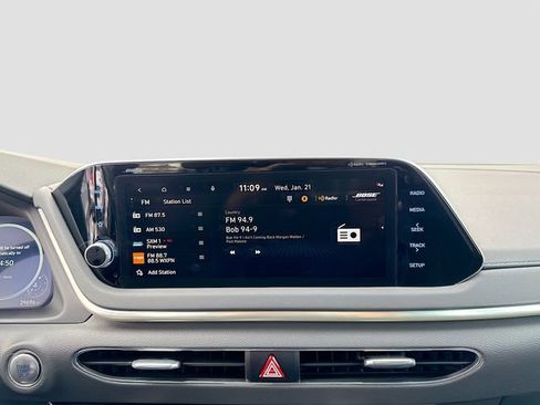 Used 2023 Hyundai Sonata SEL Plus image 16