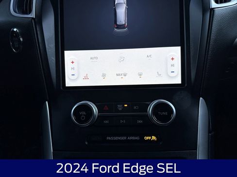 Used 2024 Ford Edge SEL image 23