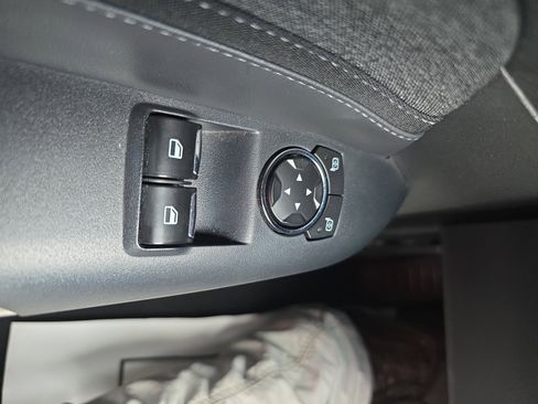 Used 2024 Ford Mustang GT RWD image 26