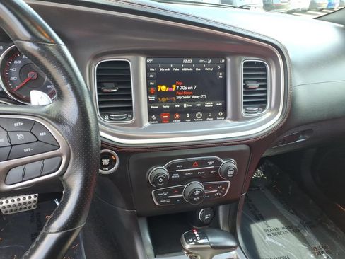 Used 2021 Dodge Charger Scat Pack RWD image 12
