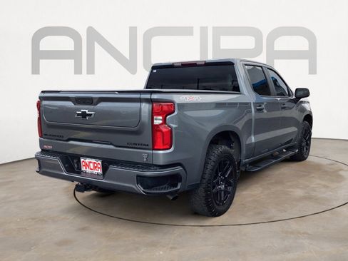 Used 2022 Chevrolet Silverado 1500 Custom w/ LPO, Blackout Package image 13