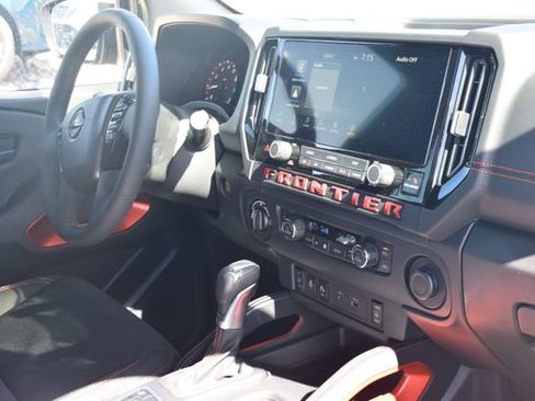 New 2026 Nissan Frontier PRO-4X AWD/4WD image 18