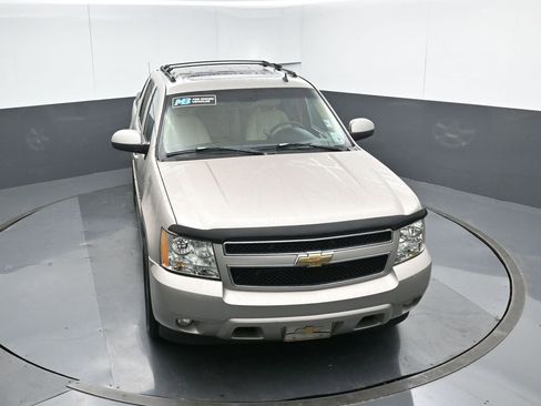 Used 2007 Chevrolet Avalanche LTZ w/ LTZ Preferred Equipment Group image 47