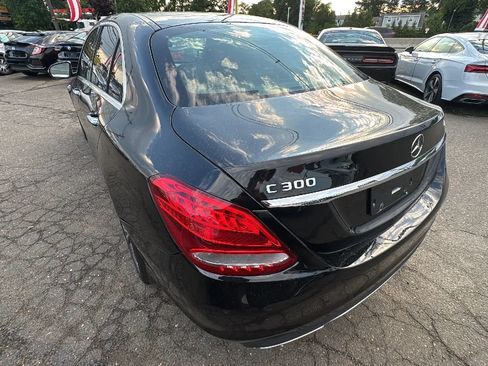 Used 2018 Mercedes-Benz C 300 4MATIC Sedan image 7