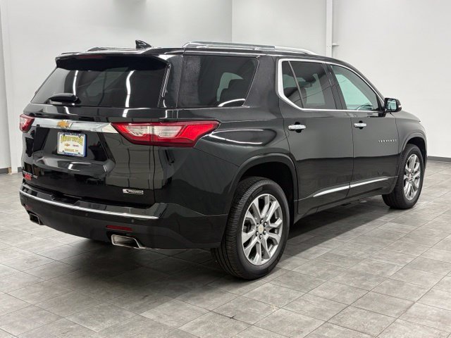 Used 2018 Chevrolet Traverse Premier AWD/4WD image 2