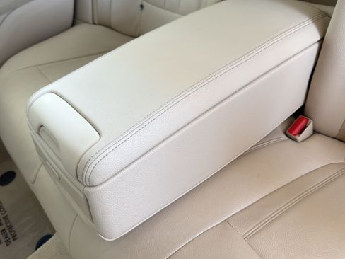 Used 2019 BMW 740i RWD image 23