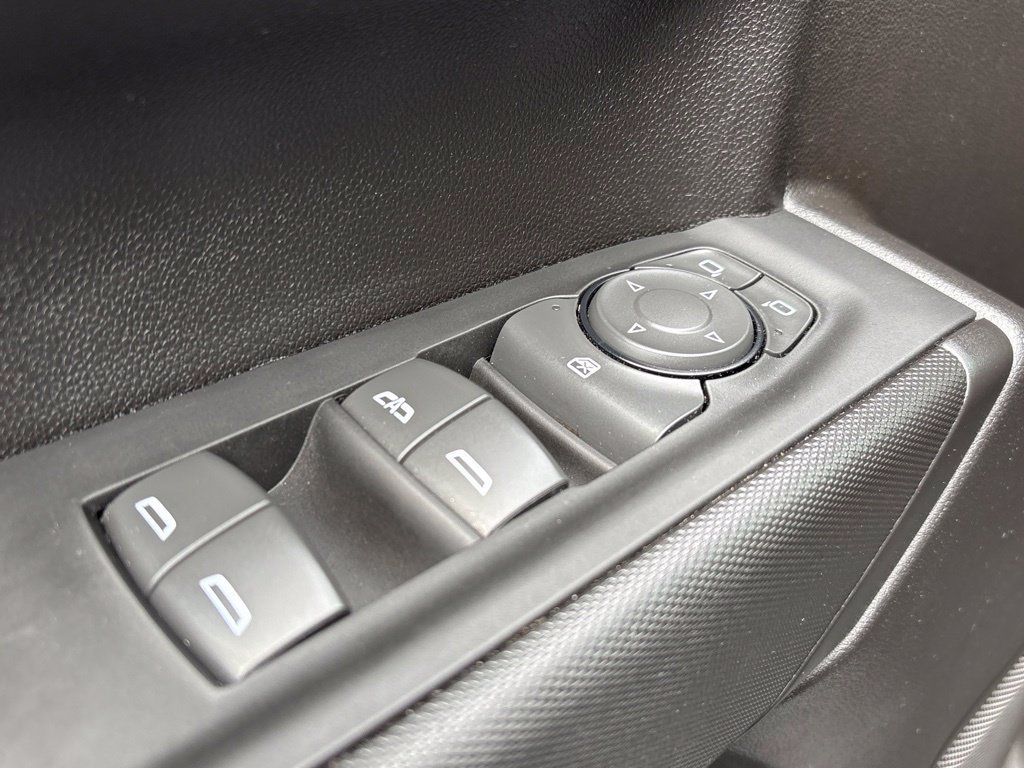 Used 2025 Chevrolet Silverado 1500 Custom AWD/4WD image 22