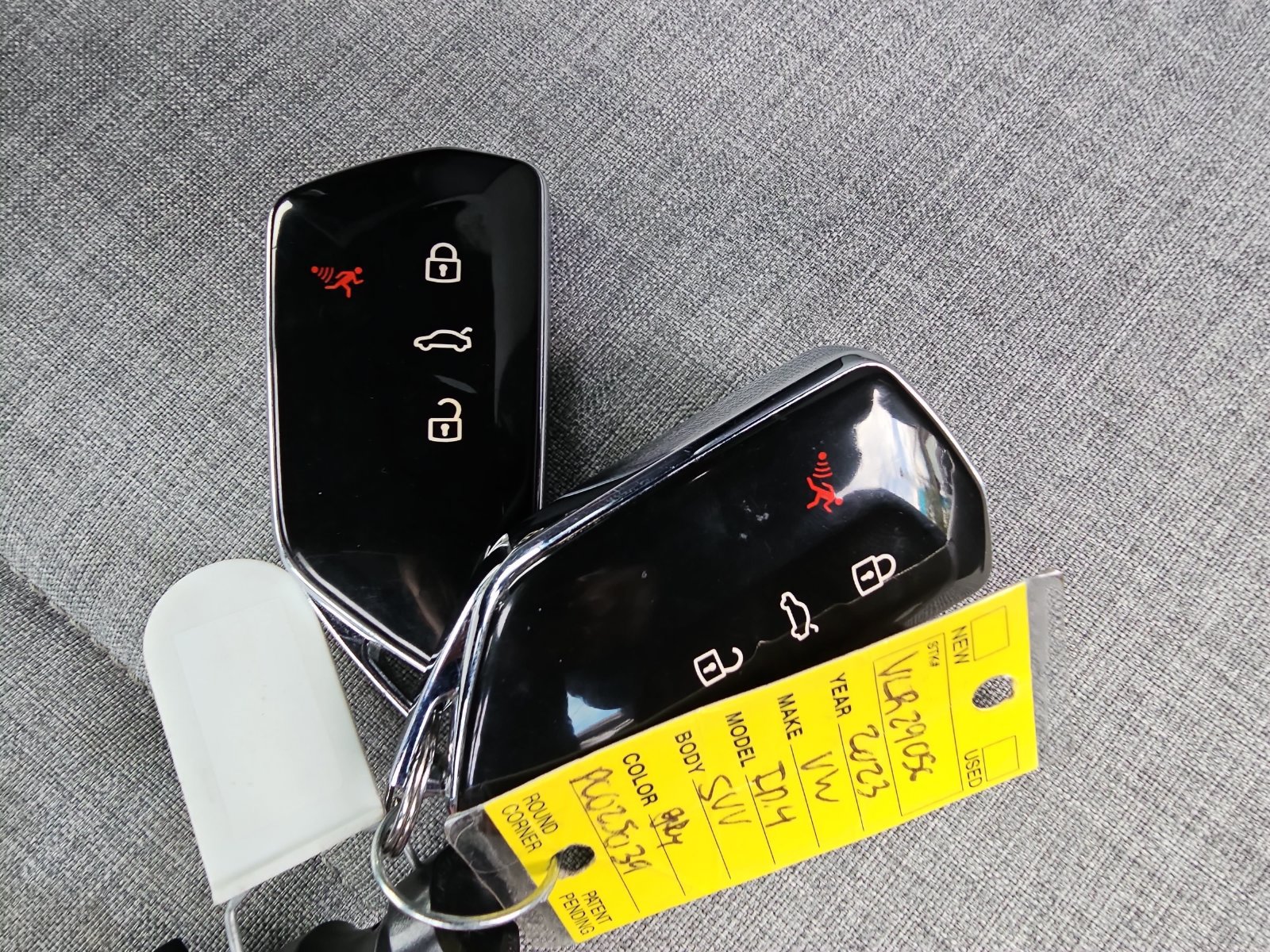 Used 2023 Volkswagen ID.4 Pro RWD image 36