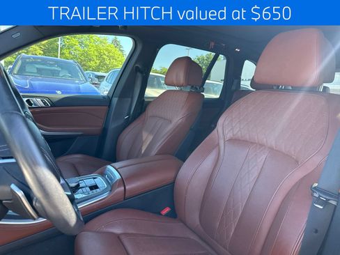 Used 2024 BMW X5 xDrive40i w/ Premium Package AWD/4WD image 11