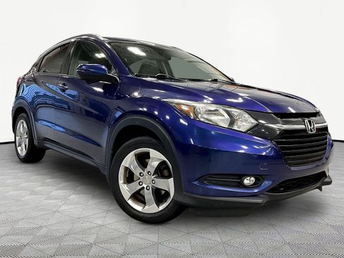 Used 2017 Honda HR-V EX-L image 3