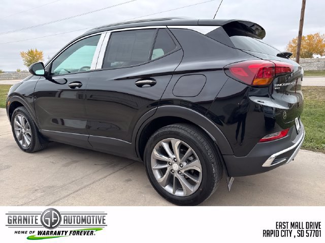 Used 2023 Buick Encore GX Essence w/ Experience Buick Package AWD/4WD image 4