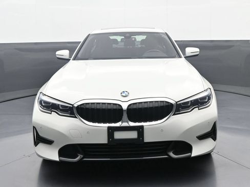 Used 2021 BMW 330i xDrive Sedan w/ Driving Assistance Package AWD/4WD image 2