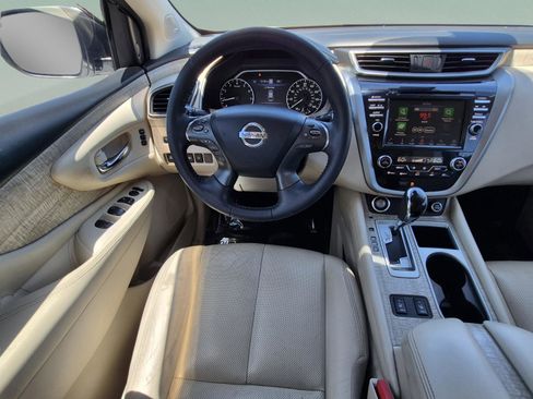 Used 2019 Nissan Murano SL w/ SL Technology Package FWD image 11