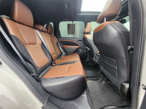 Used 2025 Subaru Forester Touring w/ Popular Package - Touring image 12