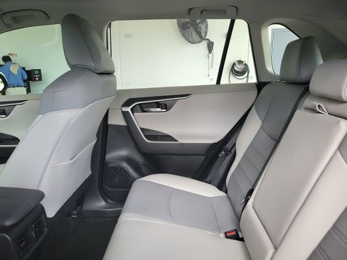 Certified 2024 Toyota RAV4 Limited FWD image 15
