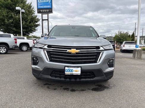 Used 2023 Chevrolet Traverse LT w/ LPO, Cargo Package AWD/4WD image 8
