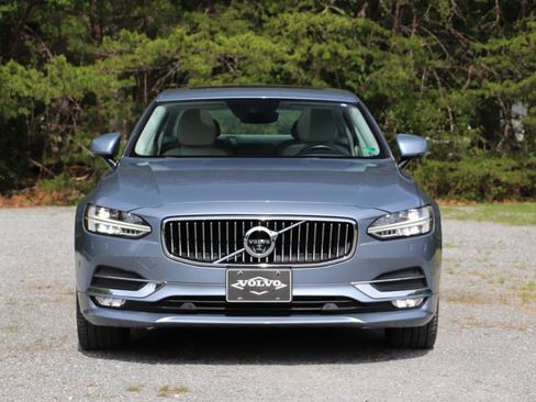 Used 2018 Volvo S90 T6 Inscription w/ Convenience Package AWD/4WD image 44