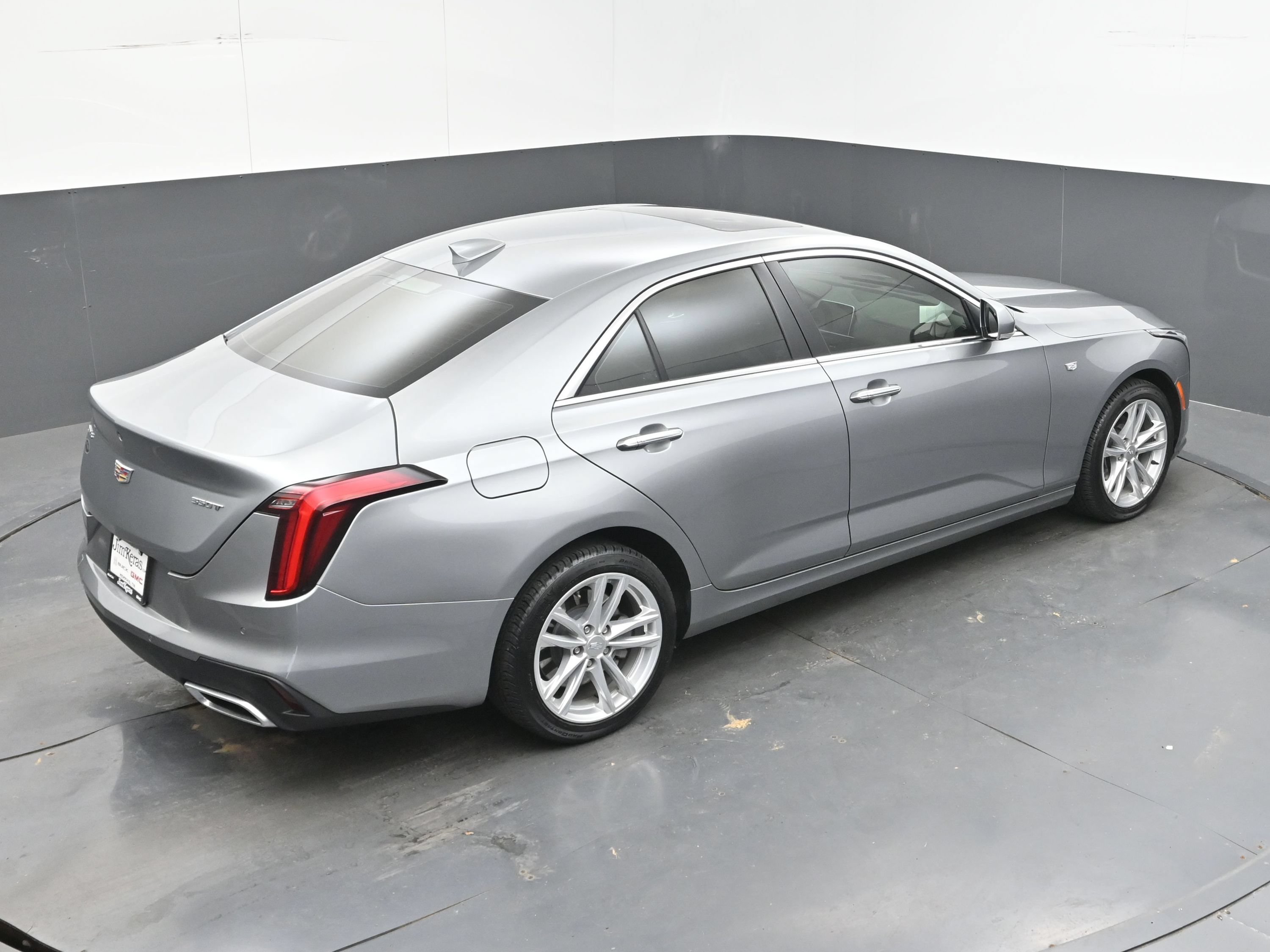 Used 2023 Cadillac CT4 Luxury w/ Sun And Sound Package RWD image 34