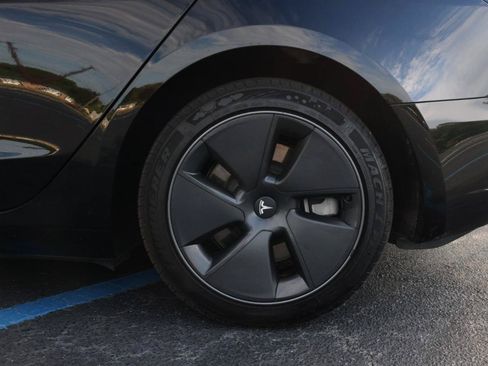 Used 2023 Tesla Model 3 Standard Range RWD image 33