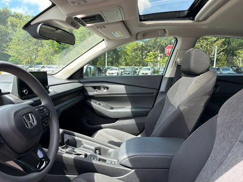 Used 2024 Honda Accord EX image 16