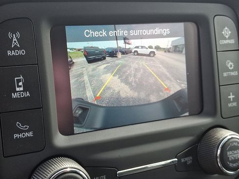 Used 2021 Jeep Gladiator Sport image 25