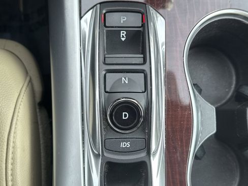 Used 2017 Acura TLX V6 image 22