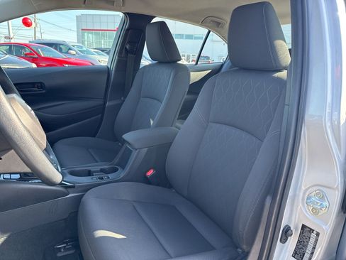 Used 2024 Toyota Corolla LE image 12