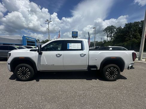 Used 2024 GMC Sierra 2500 Denali Ultimate AWD/4WD image 13