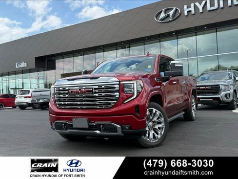 Used 2024 GMC Sierra 1500 Denali w/ Denali Reserve Package image 1