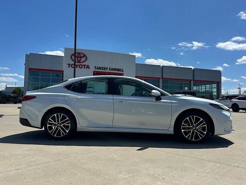 New 2026 Toyota Camry XLE AWD/4WD image 3