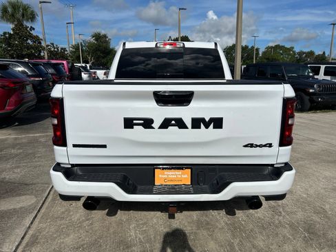 Used 2025 RAM 1500 Big Horn AWD/4WD image 4