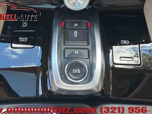 Used 2024 Acura MDX SH-AWD w/ Advance Package image 31