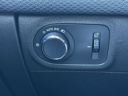 Certified 2019 Chevrolet Cruze LT image 34